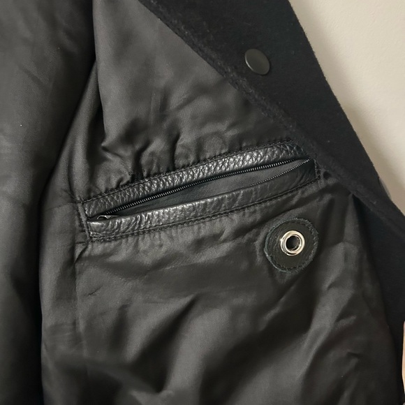 Roots x Wayne Gretzky Whiskey Grade Rare Jacket - Picture 5 of 8